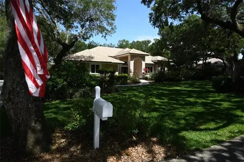 71 La Costa Court Vero Beach FL 32963