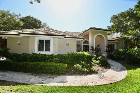 71 La Costa Court Vero Beach FL 32963