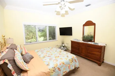 71 La Costa Court Vero Beach FL 32963