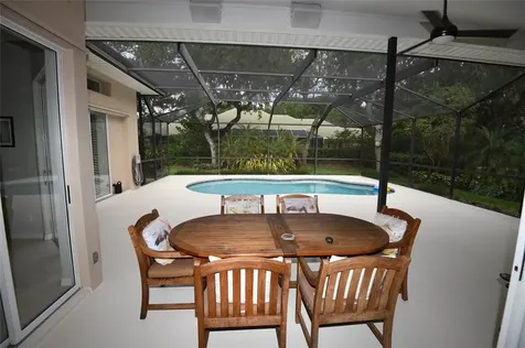 71 La Costa Court Vero Beach FL 32963