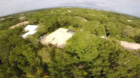 71 La Costa Court Vero Beach FL 32963