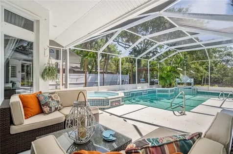 658 Tulip Lane Vero Beach FL 32963