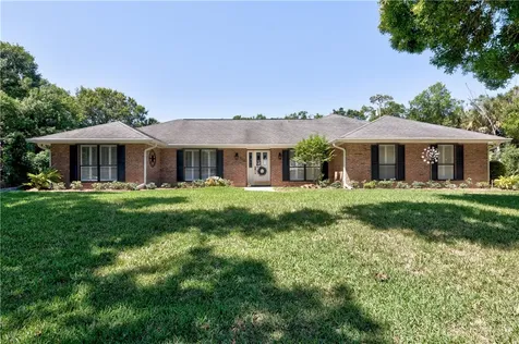 525 32nd Court SW Vero Beach FL 32968