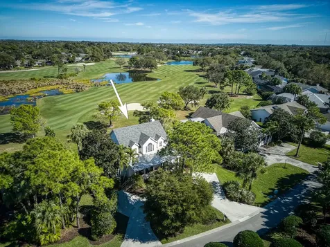 803 Carolina Circle SW Vero Beach FL 32962