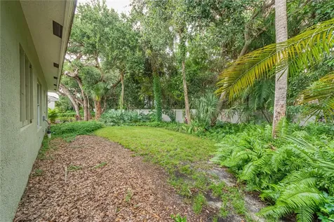9048 Englewood Court Vero Beach FL 32963