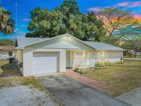 4206 12th Street Vero Beach FL 32960