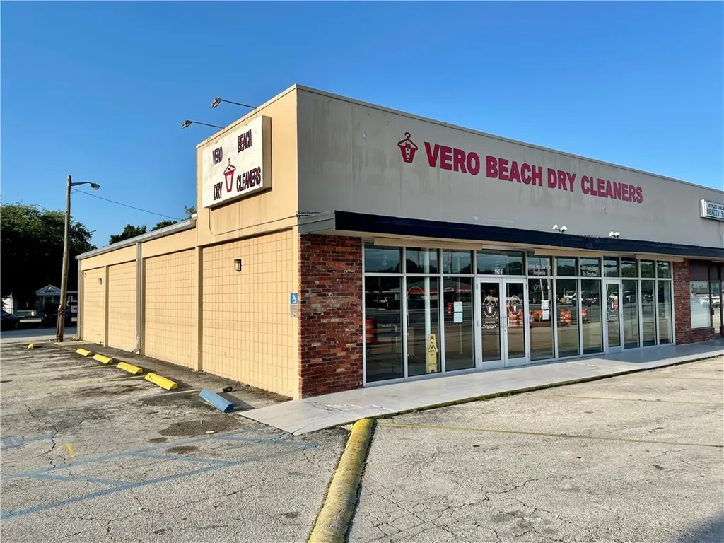 4201 20th Street Vero Beach FL 32960