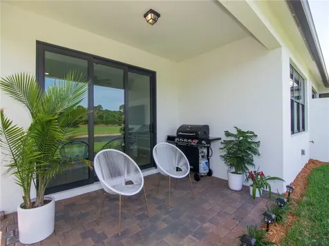 5215 Unity Square Vero Beach FL 32967