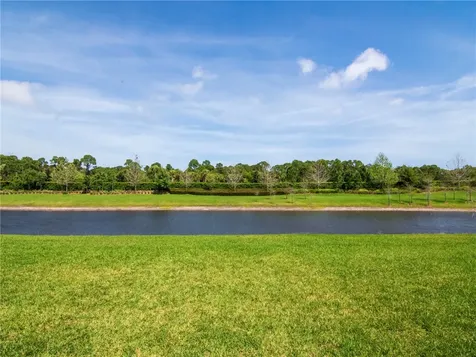 5215 Unity Square Vero Beach FL 32967