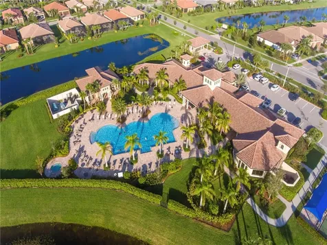 5215 Unity Square Vero Beach FL 32967