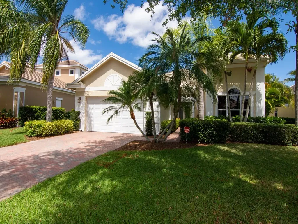4328 Summer Breeze Terrace Vero Beach FL 32967