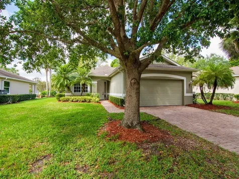 615 Kenwood Drive SW Vero Beach FL 32968