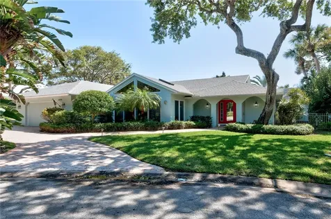 2075 Spring Place Vero Beach FL 32963