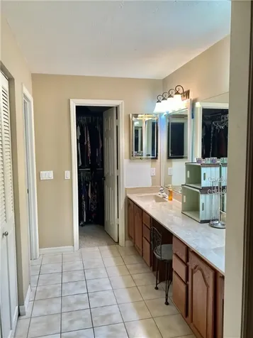 330 38th Square SW Vero Beach FL 32968