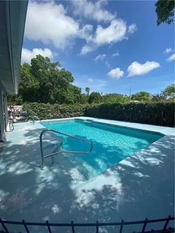330 38th Square SW Vero Beach FL 32968