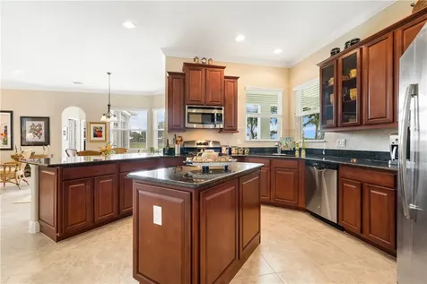 1280 S Village Square Vero Beach FL 32966