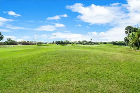 1280 S Village Square Vero Beach FL 32966