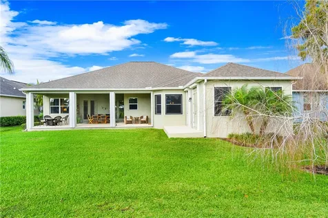 1280 S Village Square Vero Beach FL 32966
