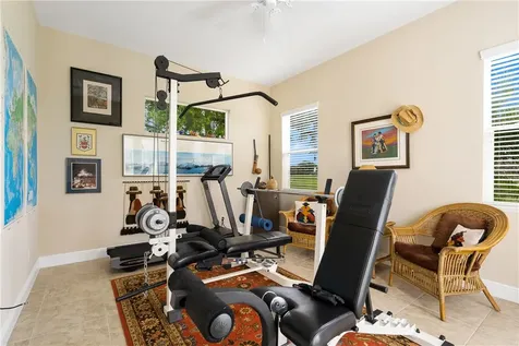 1280 S Village Square Vero Beach FL 32966