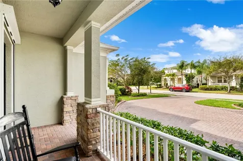 1280 S Village Square Vero Beach FL 32966