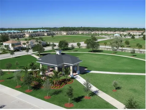 1280 S Village Square Vero Beach FL 32966