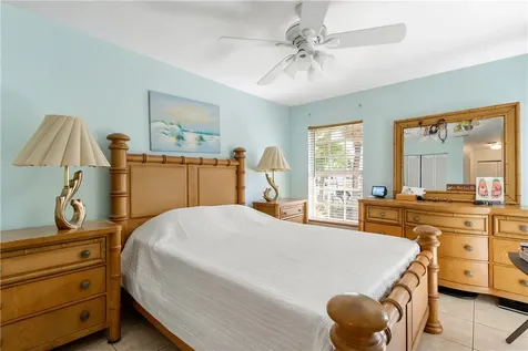 924 5th Court Vero Beach FL 32960