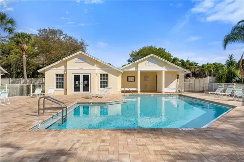 924 5th Court Vero Beach FL 32960