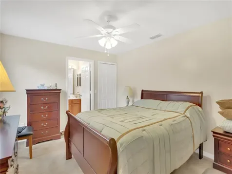 8015 104th Court Vero Beach FL 32967