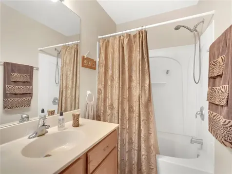 8015 104th Court Vero Beach FL 32967