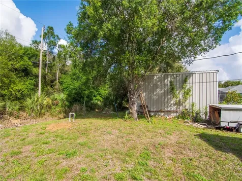 8015 104th Court Vero Beach FL 32967