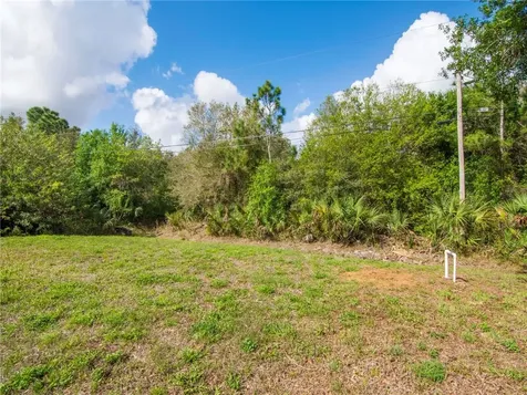 8015 104th Court Vero Beach FL 32967