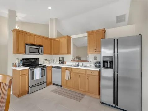 8015 104th Court Vero Beach FL 32967