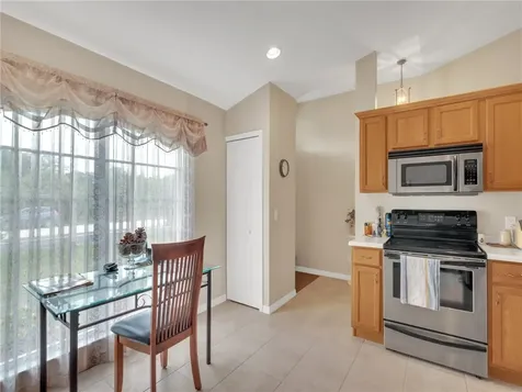 8015 104th Court Vero Beach FL 32967