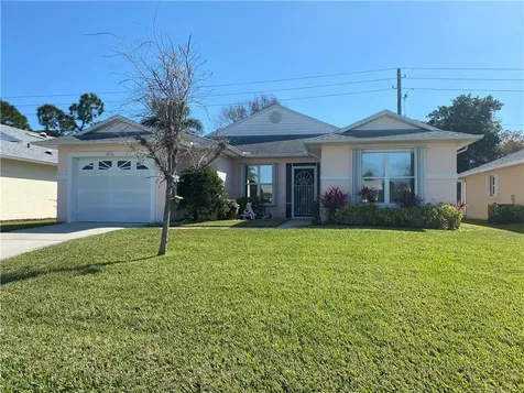 5818 Travelers Way Fort Pierce FL 34982