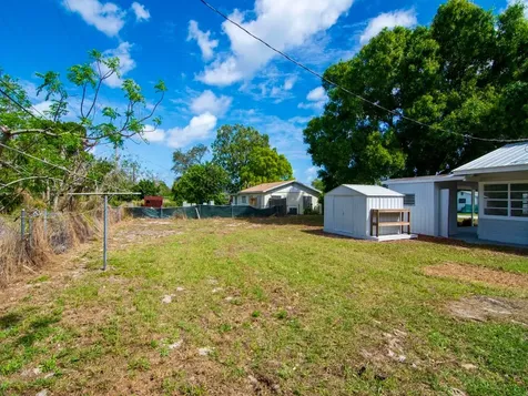 2329 3rd Avenue SE Vero Beach FL 32962