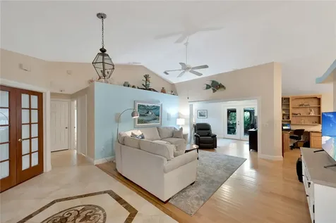 9575 Frangipani Drive Vero Beach FL 32963