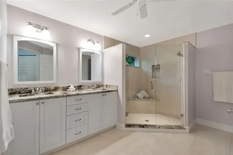 9575 Frangipani Drive Vero Beach FL 32963