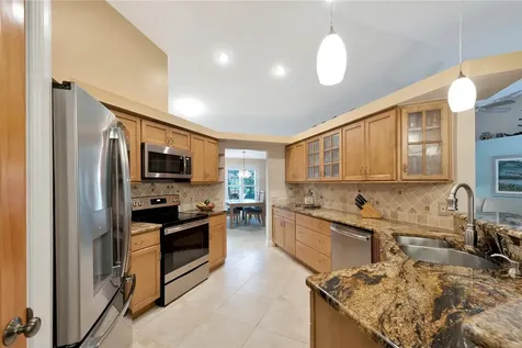 9575 Frangipani Drive Vero Beach FL 32963