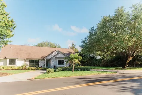 2260 Cordova Avenue Vero Beach FL 32960