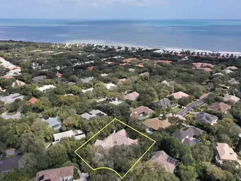 690 N Tomahawk Trail Indian River Shores FL 32963