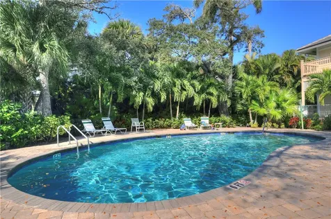 690 N Tomahawk Trail Indian River Shores FL 32963