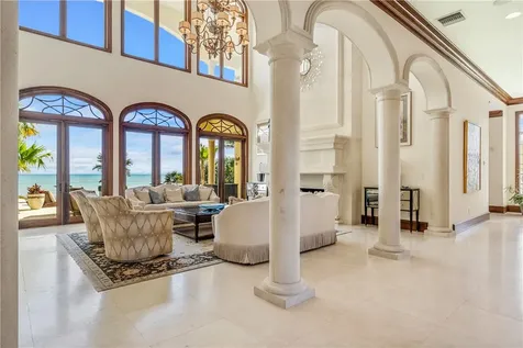 211 Beachside Drive Vero Beach FL 32963