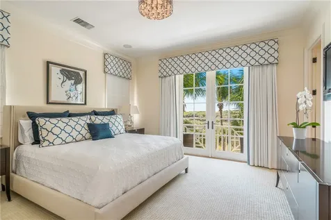 211 Beachside Drive Vero Beach FL 32963