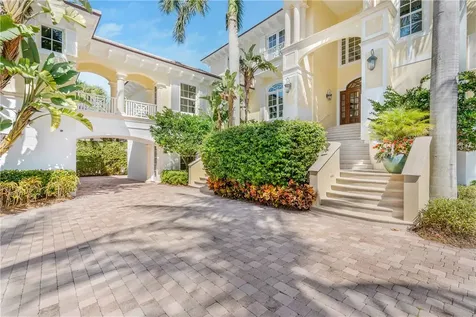 211 Beachside Drive Vero Beach FL 32963