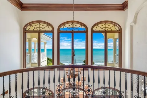 211 Beachside Drive Vero Beach FL 32963