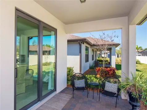 4630 Ibis Road Vero Beach FL 32967