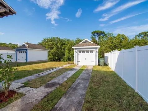 3322 N Park Drive Fort Pierce FL 34982