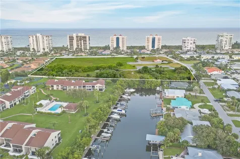 2901 N Highway A1a Hutchinson Island FL 34949