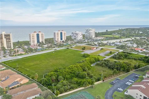 2901 N Highway A1a Hutchinson Island FL 34949