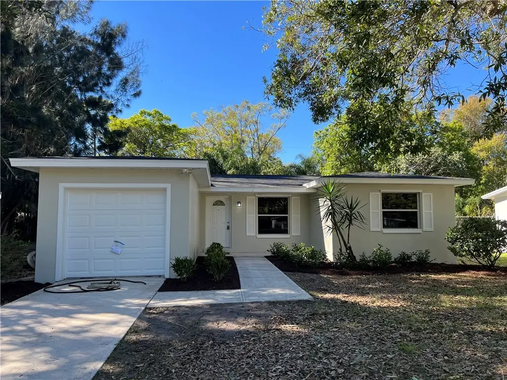 1701 26th Avenue Vero Beach FL 32960